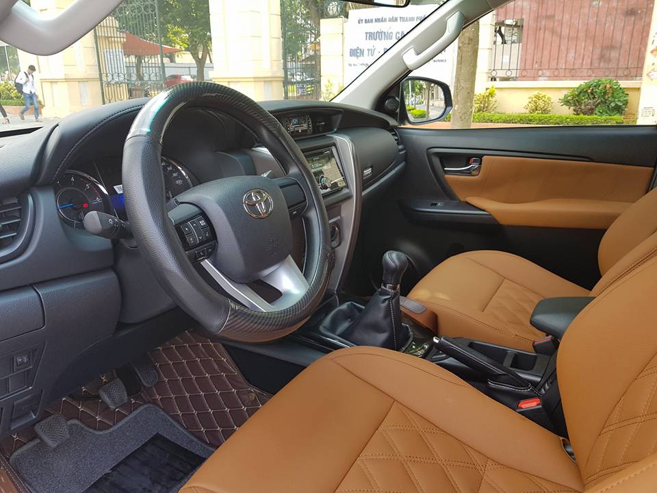 thuê xe fordtuner 2019
