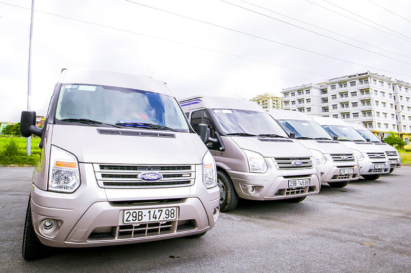 thuê xe ford transit