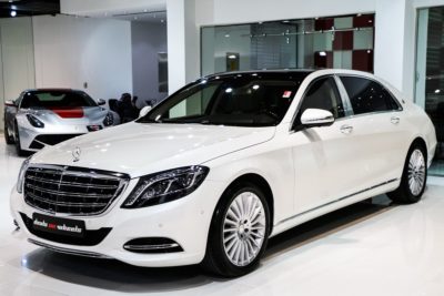 Dòng Mercedes S500 màu sắc đa dạng, sang trọng