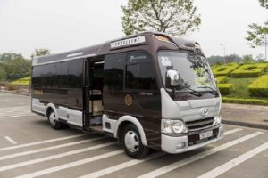 Tham quan cảnh đẹp bằng xe