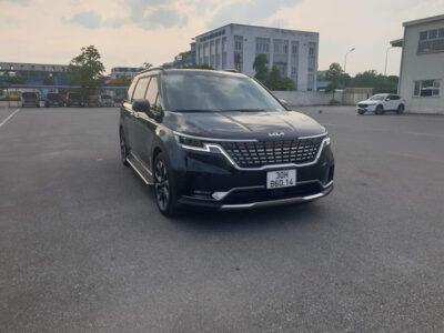 xe kia carnival